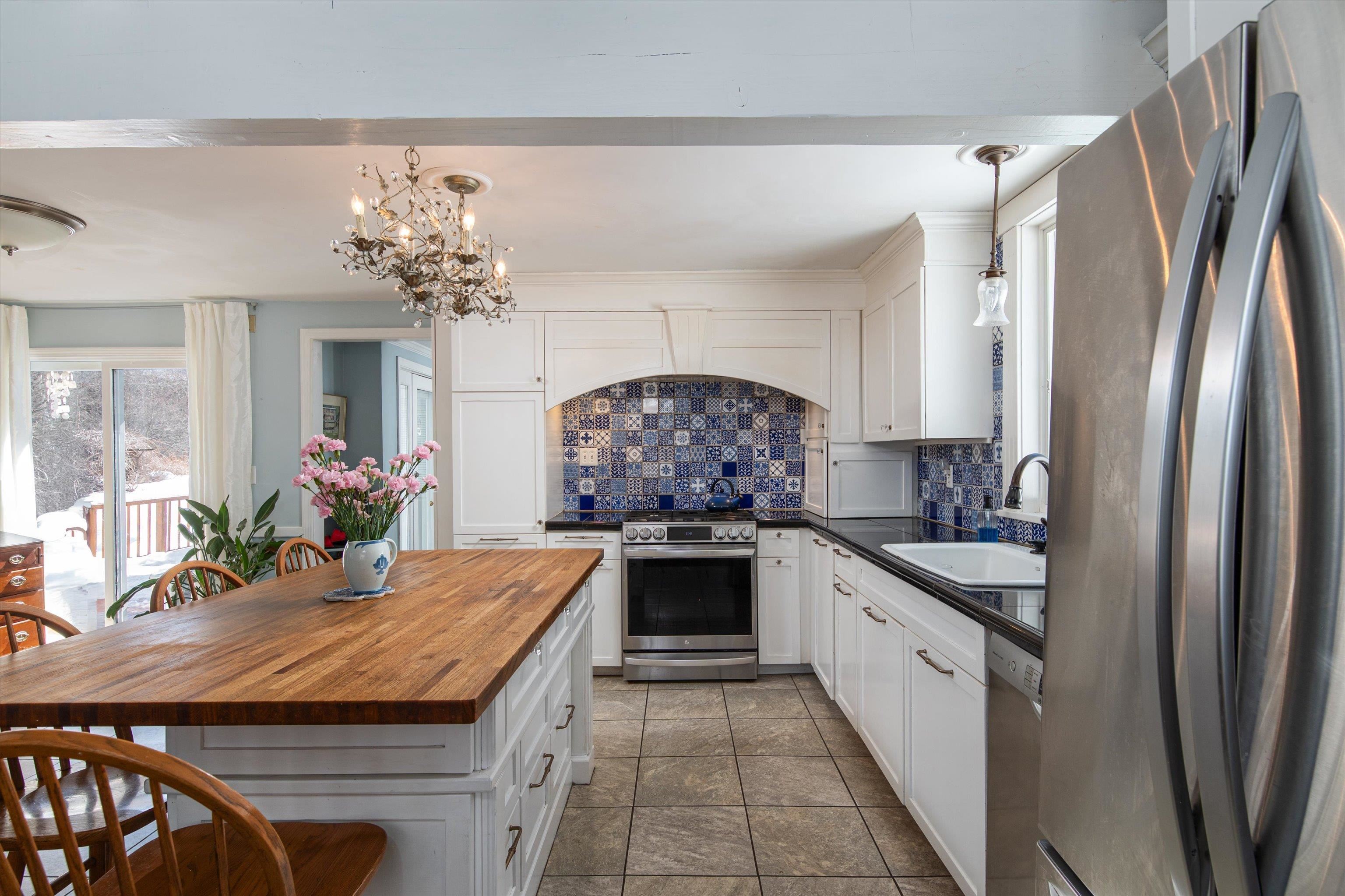 121 Dover Hill Road Dover, VT 05341 - Photo 2 of 57