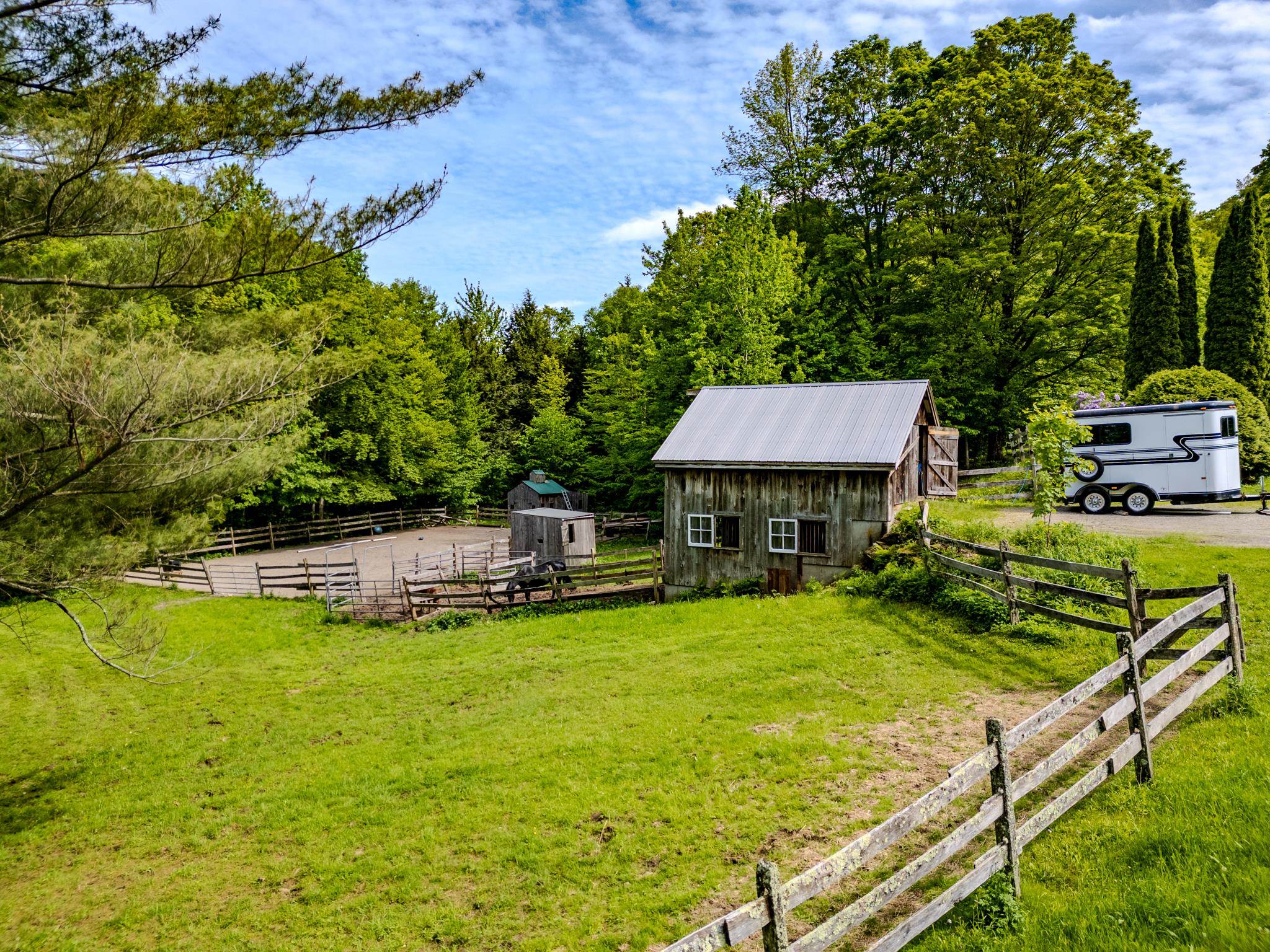 121 Dover Hill Road Dover, VT 05341 - Photo 5 of 57