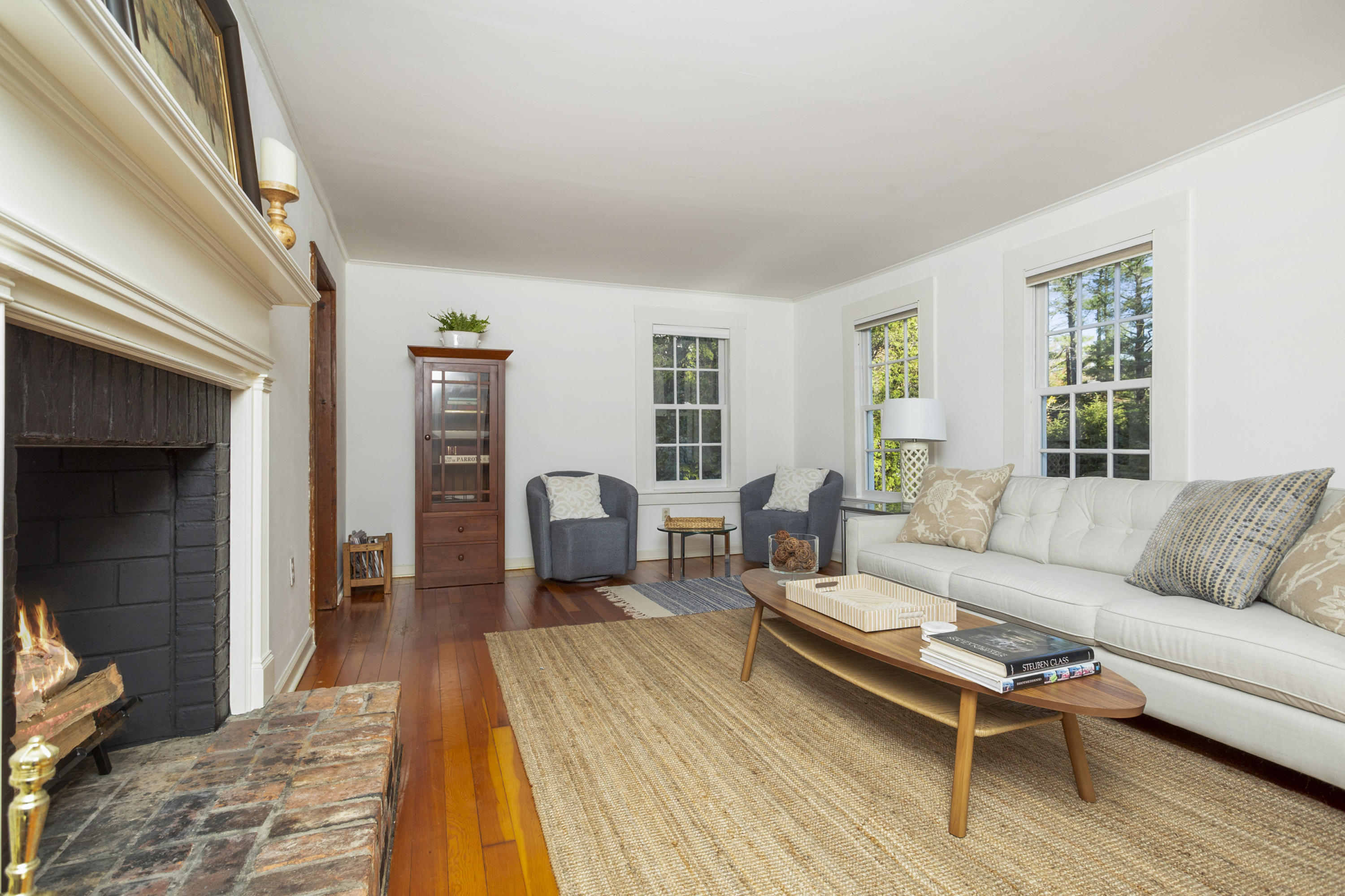 315 Middlesex Road Darien, CT 06820 - Photo 14 of 59 a living room with furniture and a wooden floor