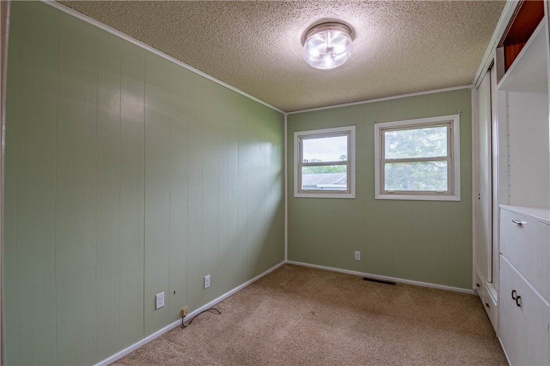 29 Wyoming Drive Decatur, IL 62526 - Photo 9 of 22