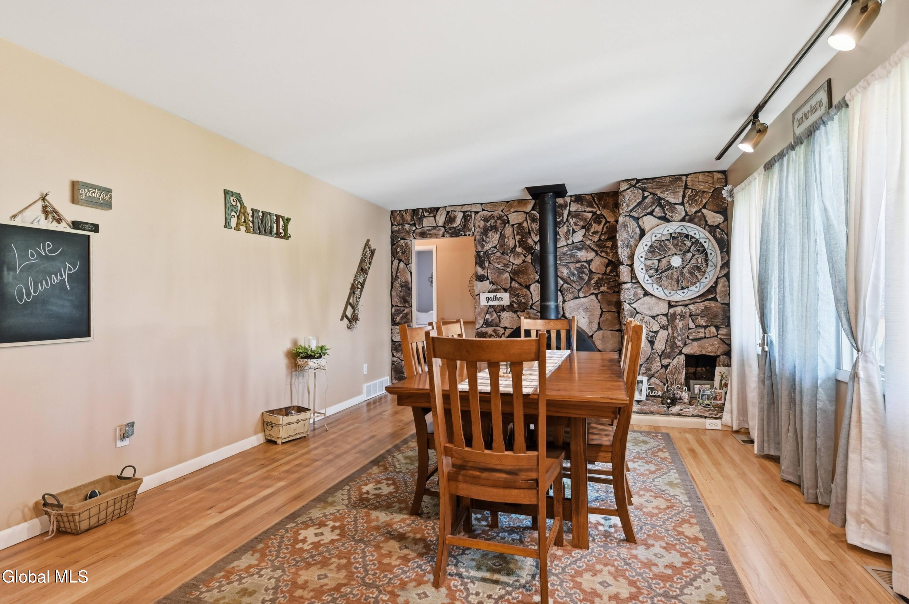 14 Lee Avenue Guilderland, NY 12303 - Photo 29 of 59 AHH_8098
