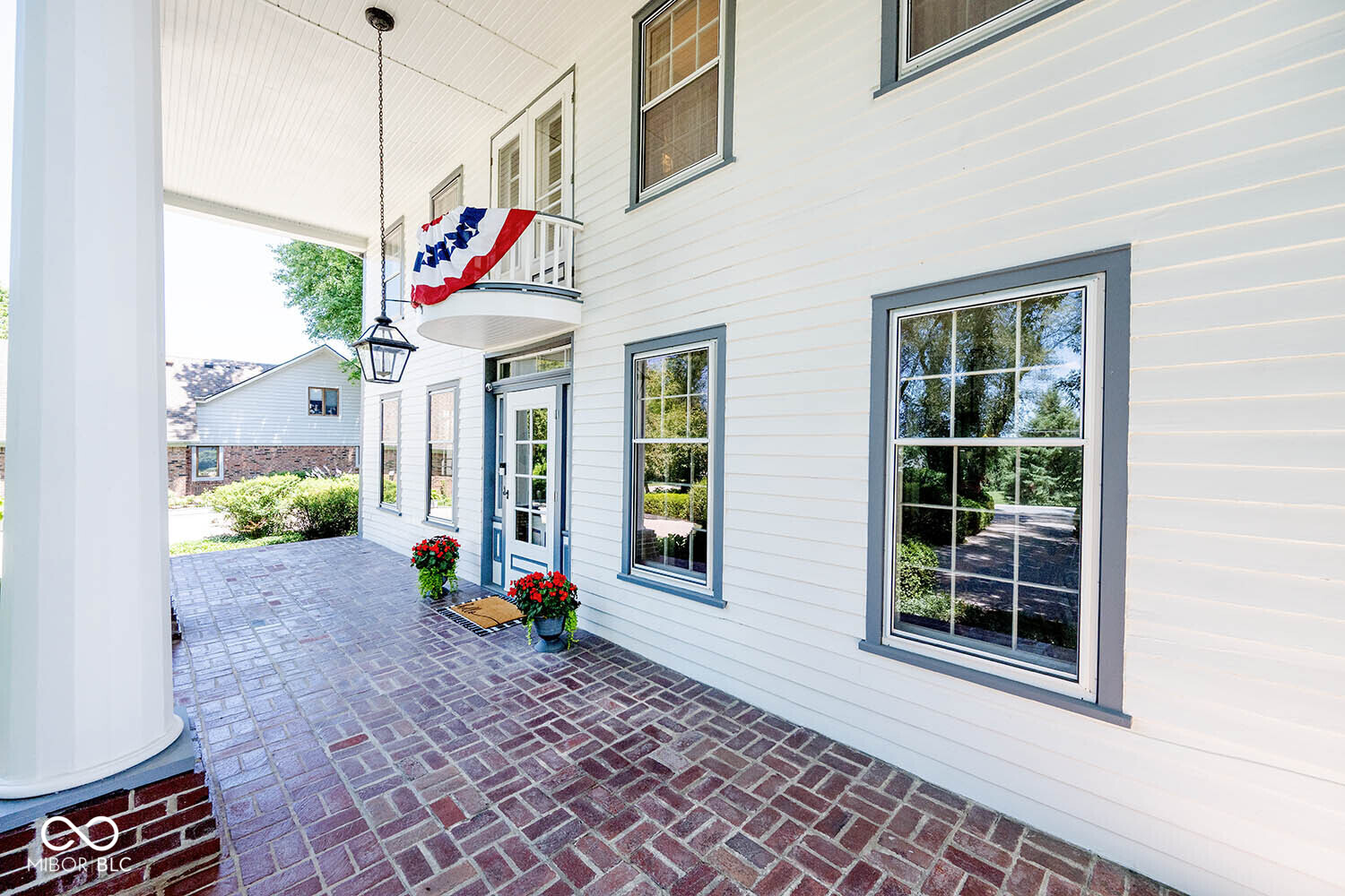 4909 Fall Creek Road Indianapolis, IN 46220 - Photo 11 of 93