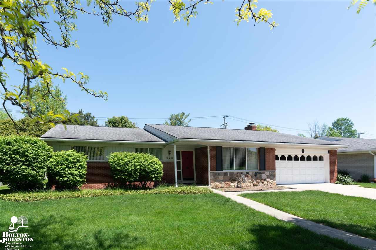 970 Canterbury Road Grosse Pointe Woods, MI 48236 - Photo 20 of 26