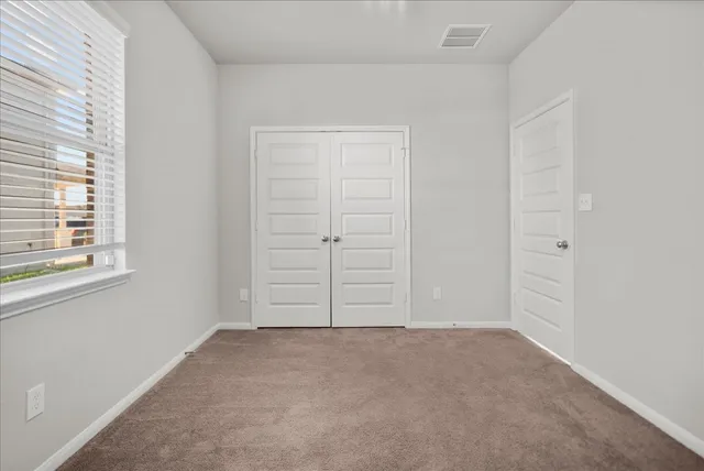 $2,400 | 503 Thunder Cloud Drive, Baytown, TX 77523