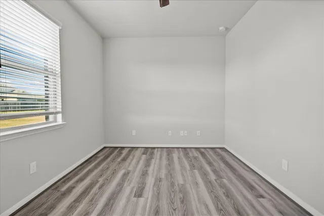 $2,400 | 503 Thunder Cloud Drive, Baytown, TX 77523