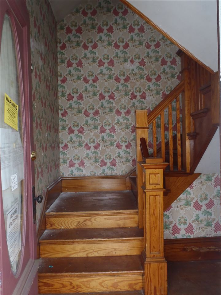 468 Rimmon Street Manchester, NH 03102 - Photo 12 of 35