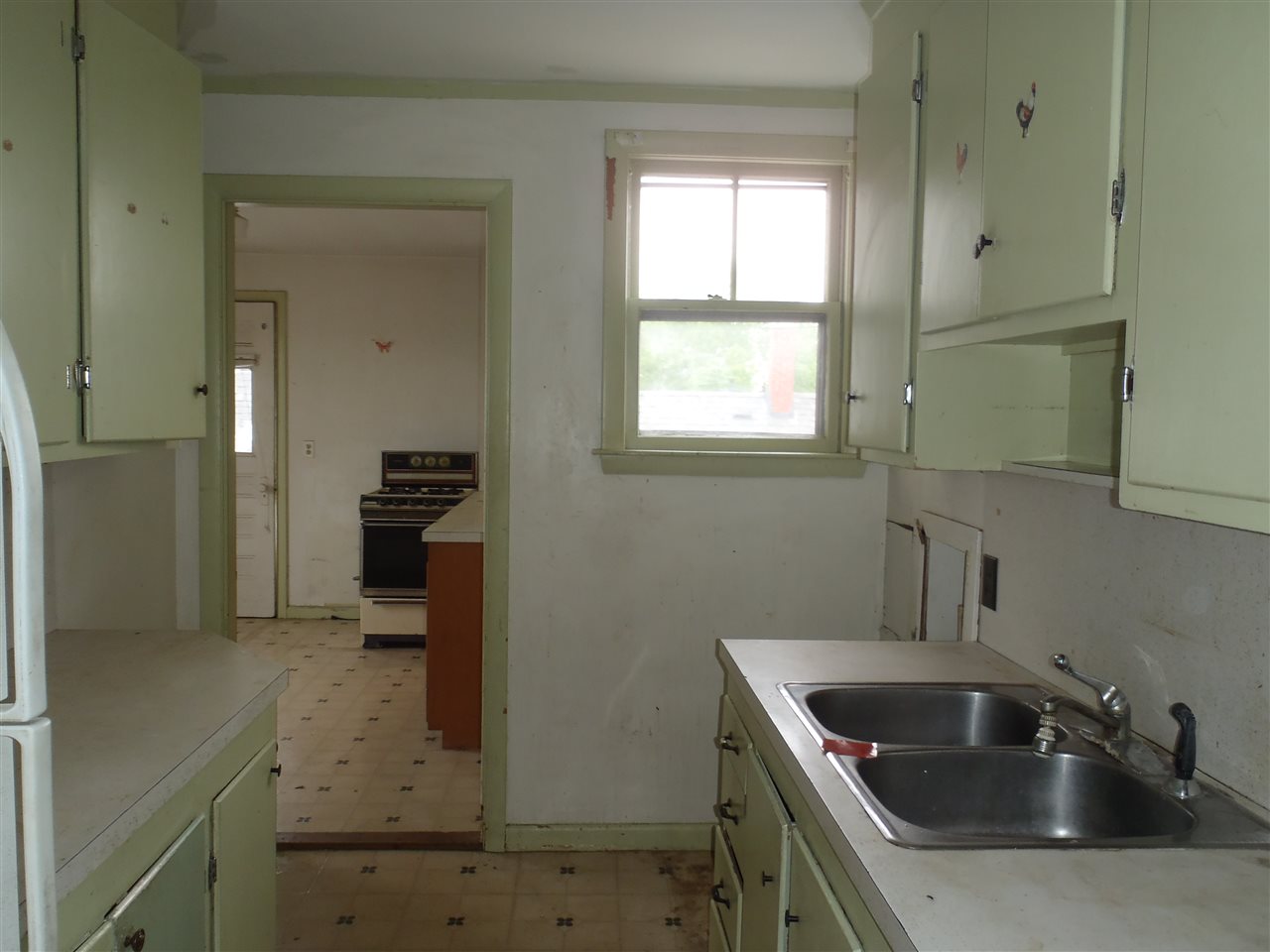 468 Rimmon Street Manchester, NH 03102 - Photo 27 of 35