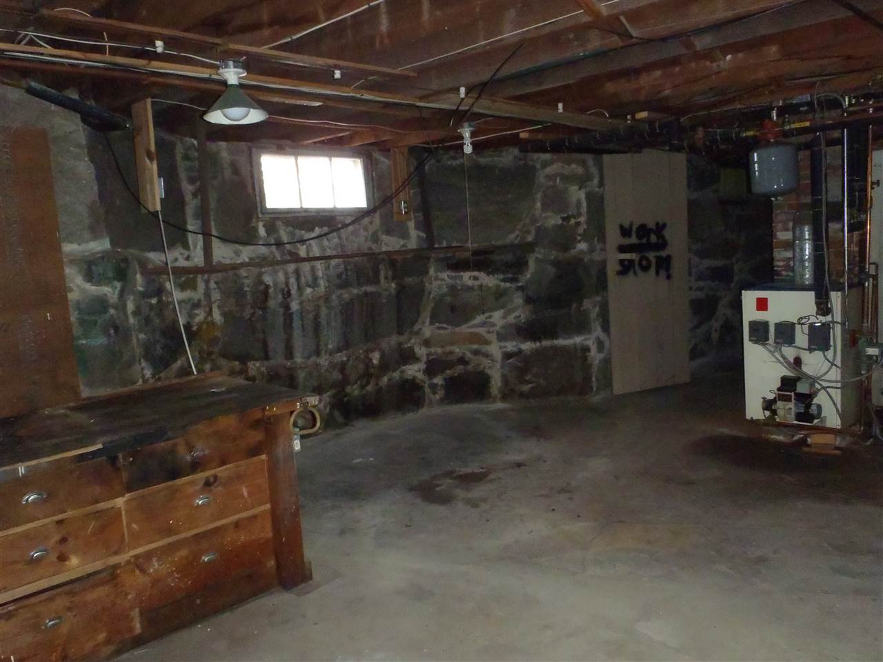468 Rimmon Street Manchester, NH 03102 - Photo 32 of 35