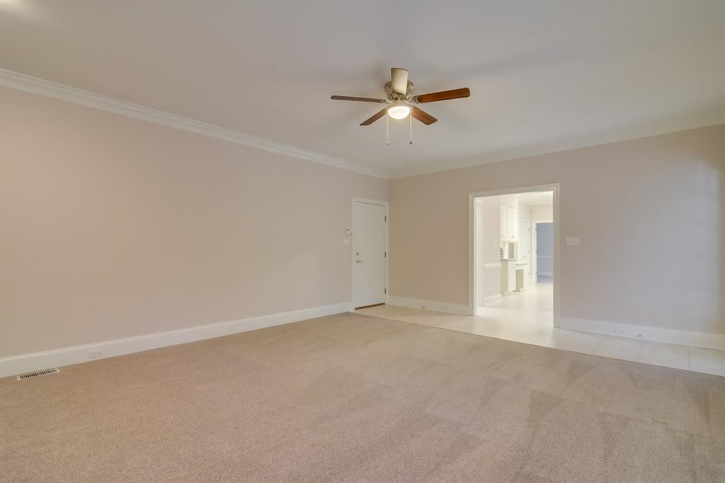 4500 Ridgepine Drive Evans, GA 30809 - Photo 11 of 57 Large Family Room