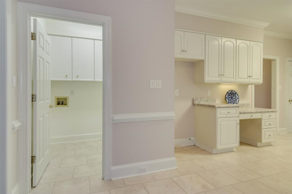4500 Ridgepine Drive Evans, GA 30809 - Photo 20 of 57 Large utility room off kitchen