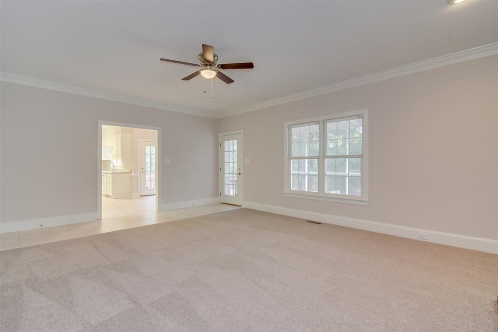 4500 Ridgepine Drive Evans, GA 30809 - Photo 9 of 57 Large Family Room