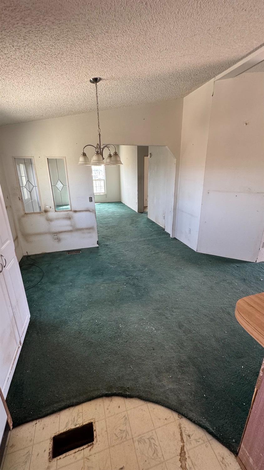 11086 Kelly Street Mojave, CA 93501 - Photo 5 of 10