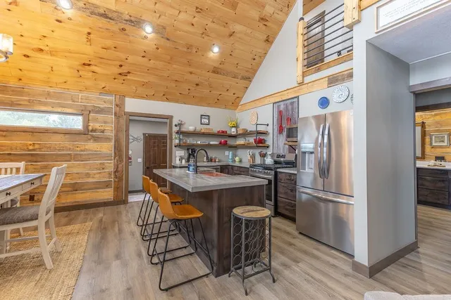 $599,000 | 316 American Heritage Road, De Soto, WI 54624