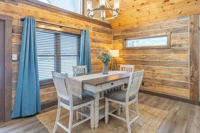 $599,000 | 316 American Heritage Road, De Soto, WI 54624