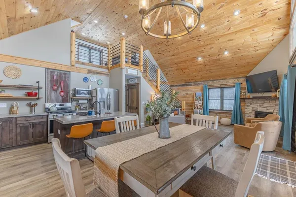 $590,000 | 316 American Heritage Road, De Soto, WI 54624