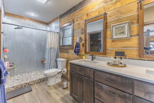 $599,000 | 316 American Heritage Road, De Soto, WI 54624