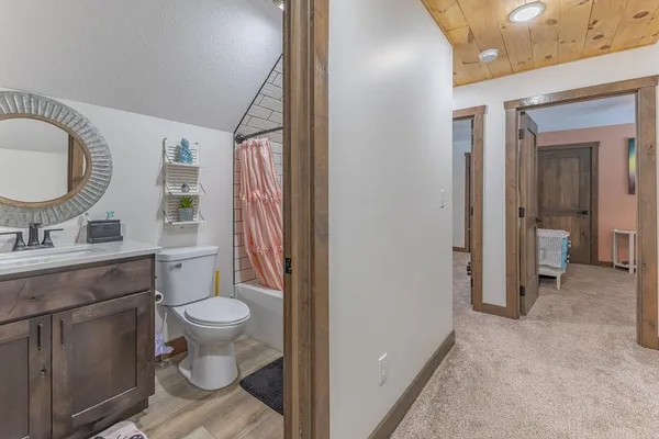 $590,000 | 316 American Heritage Road, De Soto, WI 54624