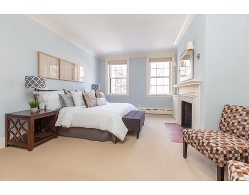 5 Charles River Square Boston, MA 02114 - Photo 14 of 21 a bedroom with furniture fireplace and window