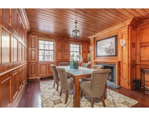 5 Charles River Square Boston, MA 02114 - Photo 9 of 21 a dining room with furniture and wooden floor