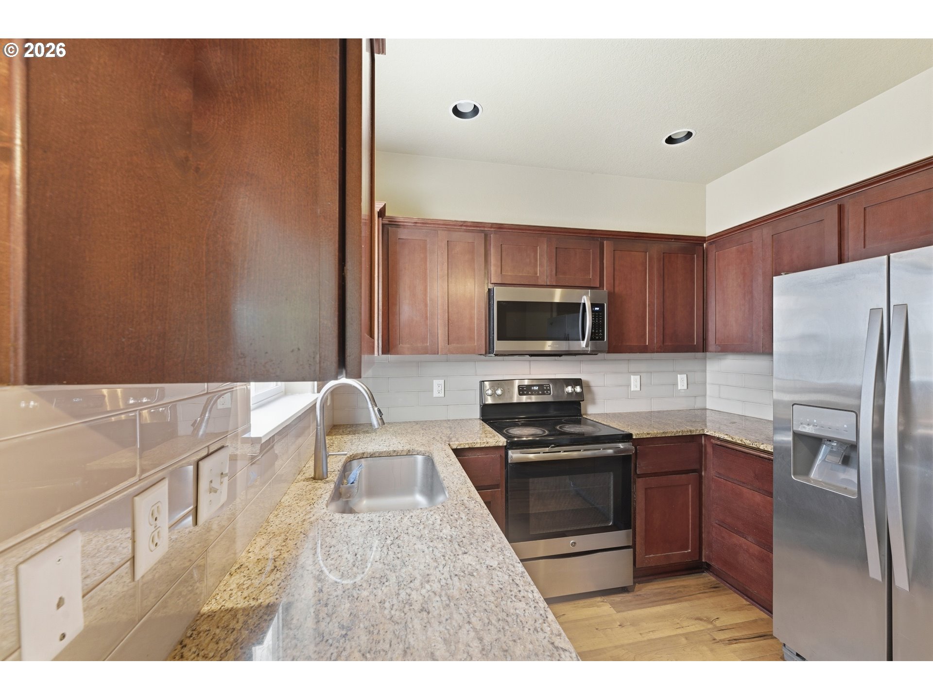 4332 Southwest 183rd Terrace Beaverton, OR 97078 - Photo 13 of 33
