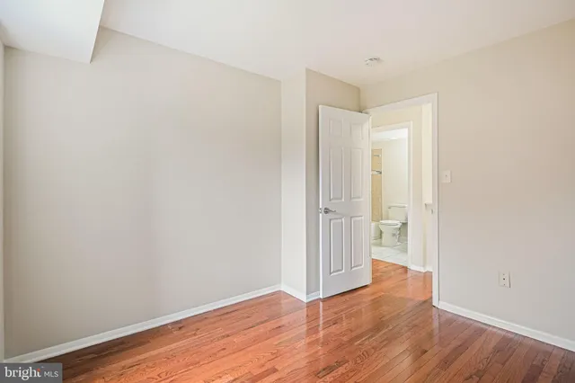 $350,000 | 9304 Canterbury Riding, Unit 21, Laurel, MD 20723