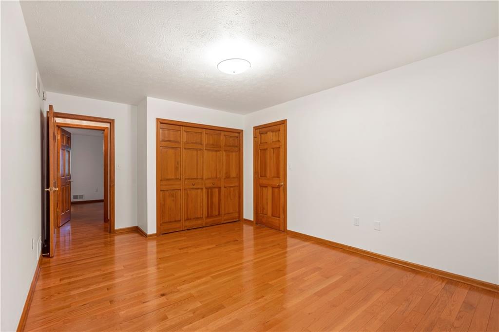 1624 Branning Road Pittsburgh, PA 15235 - Photo 18 of 25 Gallery Image 18