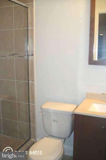 4818 Wheeler Road Oxon Hill, MD 20745 - Photo 13 of 21 Bath