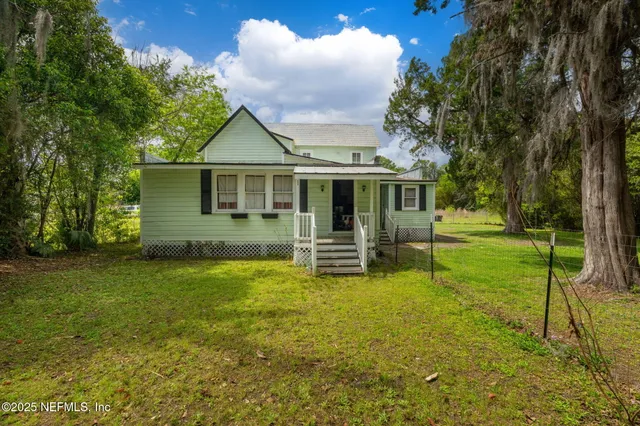 $320,000 | 346 North Cherry Street, Starke, FL 32091