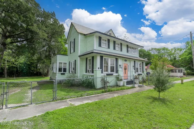 $320,000 | 346 North Cherry Street, Starke, FL 32091