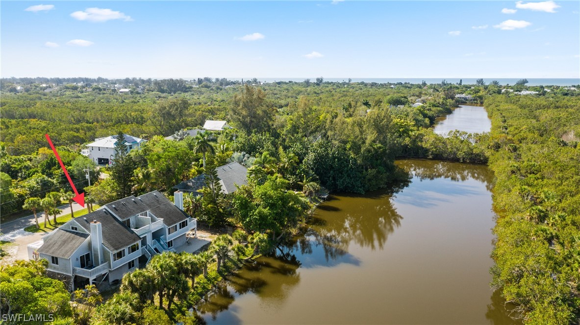 785 Rabbit Road Sanibel, FL 33957 - Photo 3 of 20 a view of a city