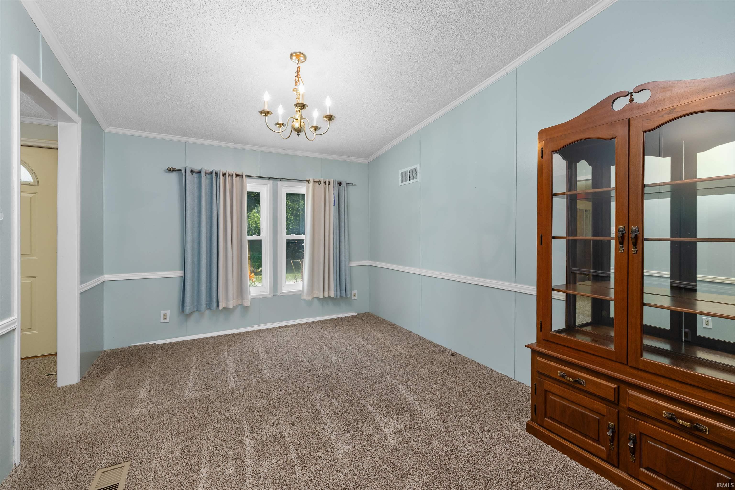17625 Lochner Road Leo, IN 46765 - Photo 19 of 32