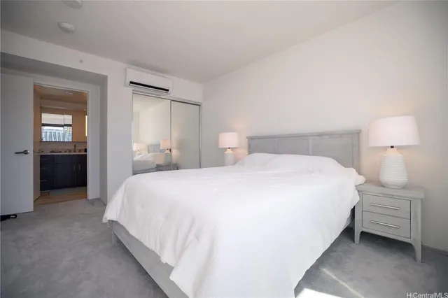 $835,000 | 615 Keawe Street, Unit 2408, Honolulu, HI 96813