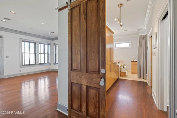 $1,100,000 | 5726 Eagle Pass Drive, Youngsville, LA 70592