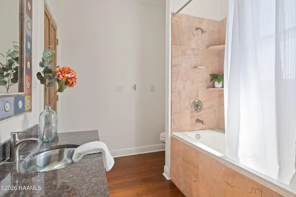 $1,100,000 | 5726 Eagle Pass Drive, Youngsville, LA 70592