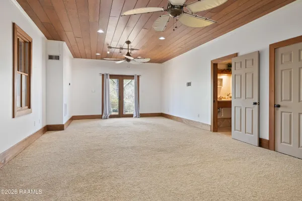 $1,100,000 | 5726 Eagle Pass Drive, Youngsville, LA 70592