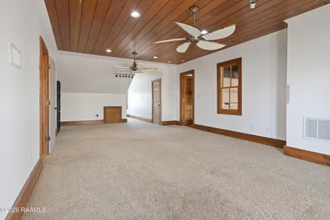 $1,100,000 | 5726 Eagle Pass Drive, Youngsville, LA 70592