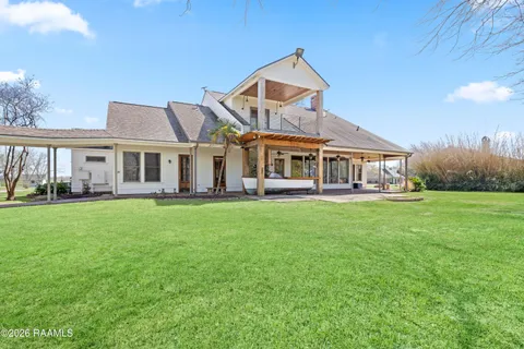 $1,100,000 | 5726 Eagle Pass Drive, Youngsville, LA 70592