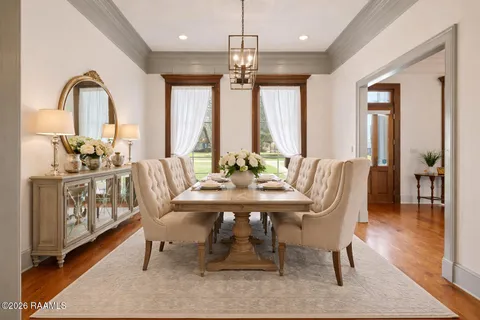 $1,100,000 | 5726 Eagle Pass Drive, Youngsville, LA 70592