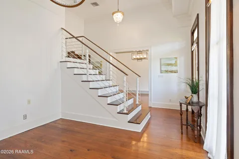 $1,100,000 | 5726 Eagle Pass Drive, Youngsville, LA 70592