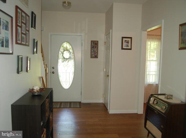 595 Rocky Ridge Road Spring Grove, PA 17362 - Photo 5 of 36