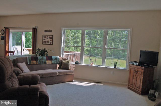 595 Rocky Ridge Road Spring Grove, PA 17362 - Photo 7 of 36