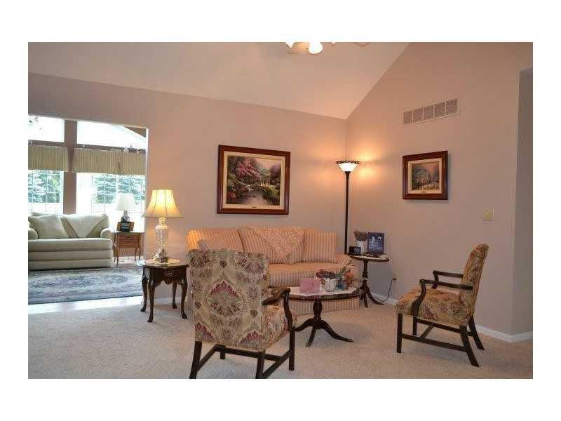 1841 Golfview Drive Springfield, OH 45503 - Photo 6 of 25