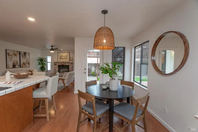 $799,000 | 1869 Amy Avenue, Santa Rosa, CA 95401