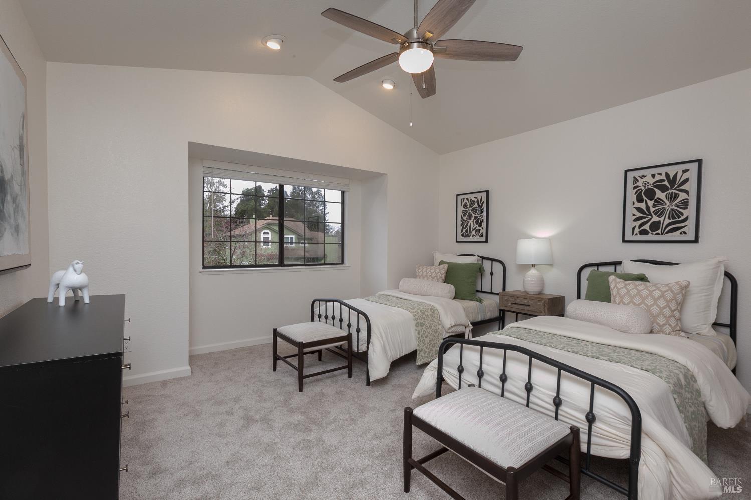 1869 Amy Avenue Santa Rosa, CA 95401 - Photo 34 of 41