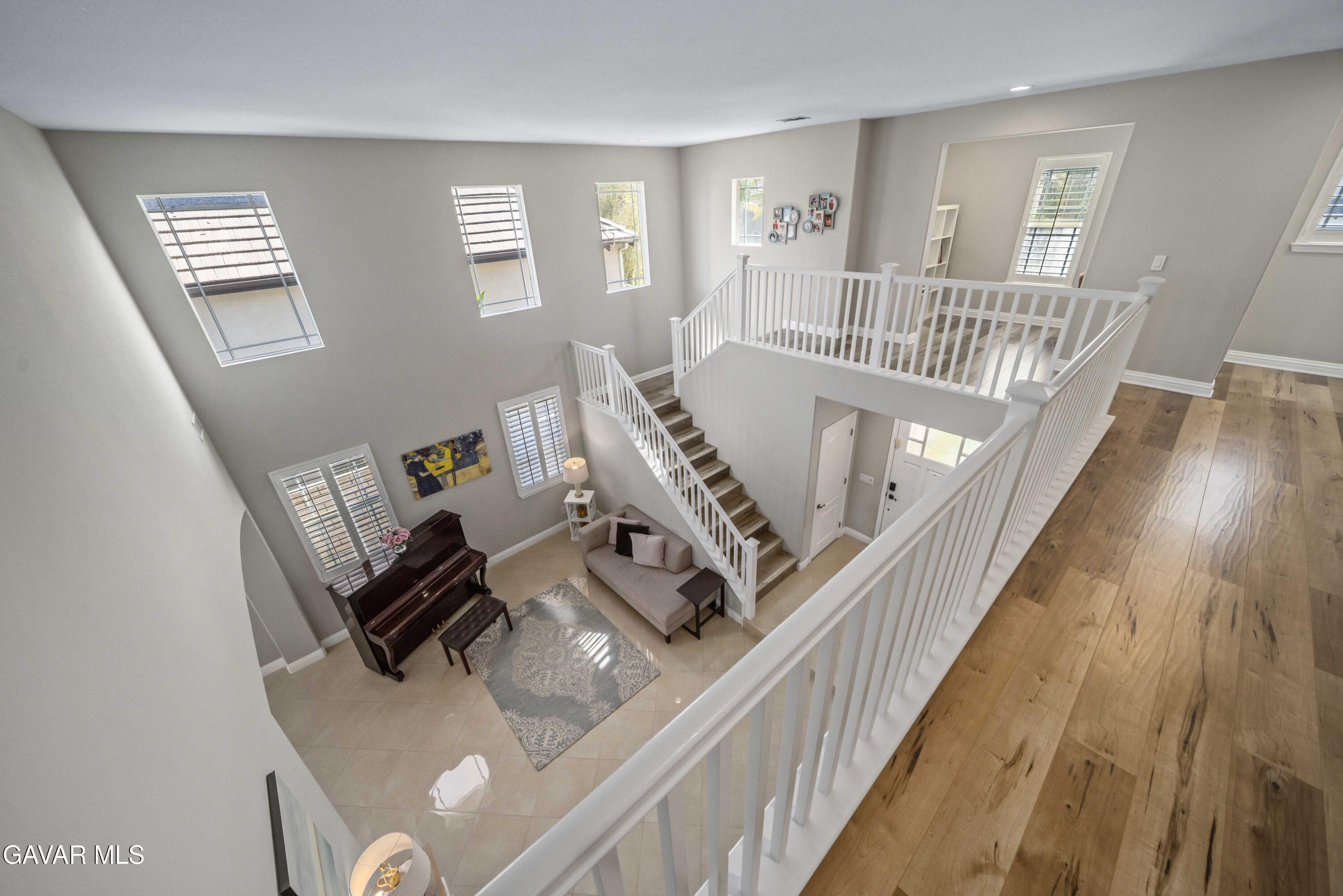 26505 Thackery Lane Stevenson Ranch, CA 91381 - Photo 33 of 63 26505 Thackery Ln Stevenson Ranch-36