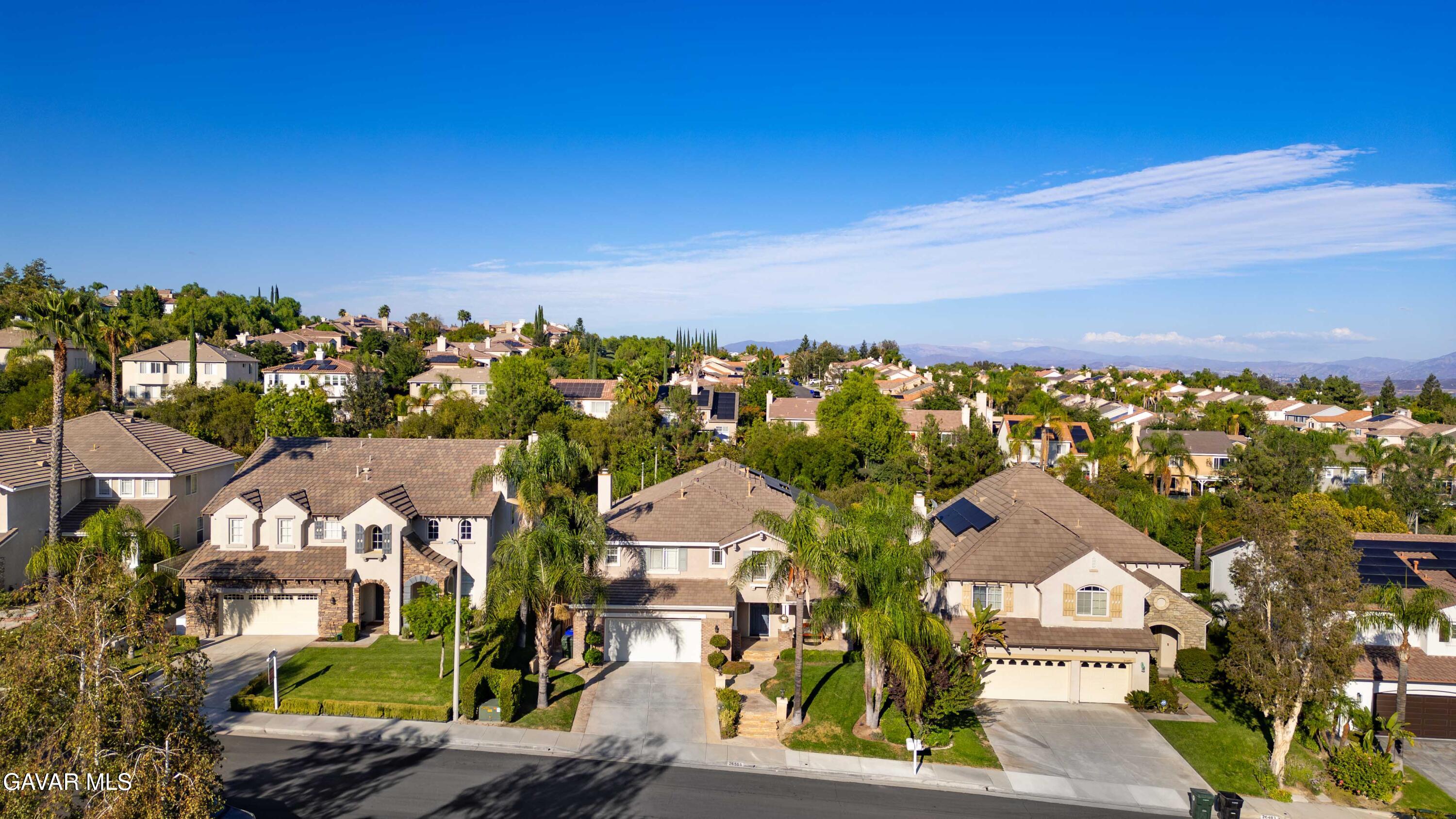 26505 Thackery Lane Stevenson Ranch, CA 91381 - Photo 4 of 63 26505 Thackery Ln Stevenson Ranch-1