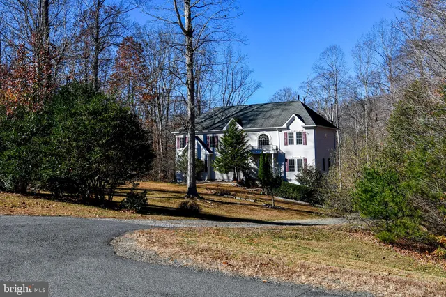 $979,000 | 8368 Hickory Hollow Court, Manassas, VA 20112