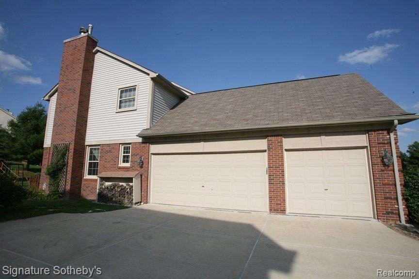 755 Loggers Circle Rochester, MI 48307 - Photo 25 of 25 3 Car Garage