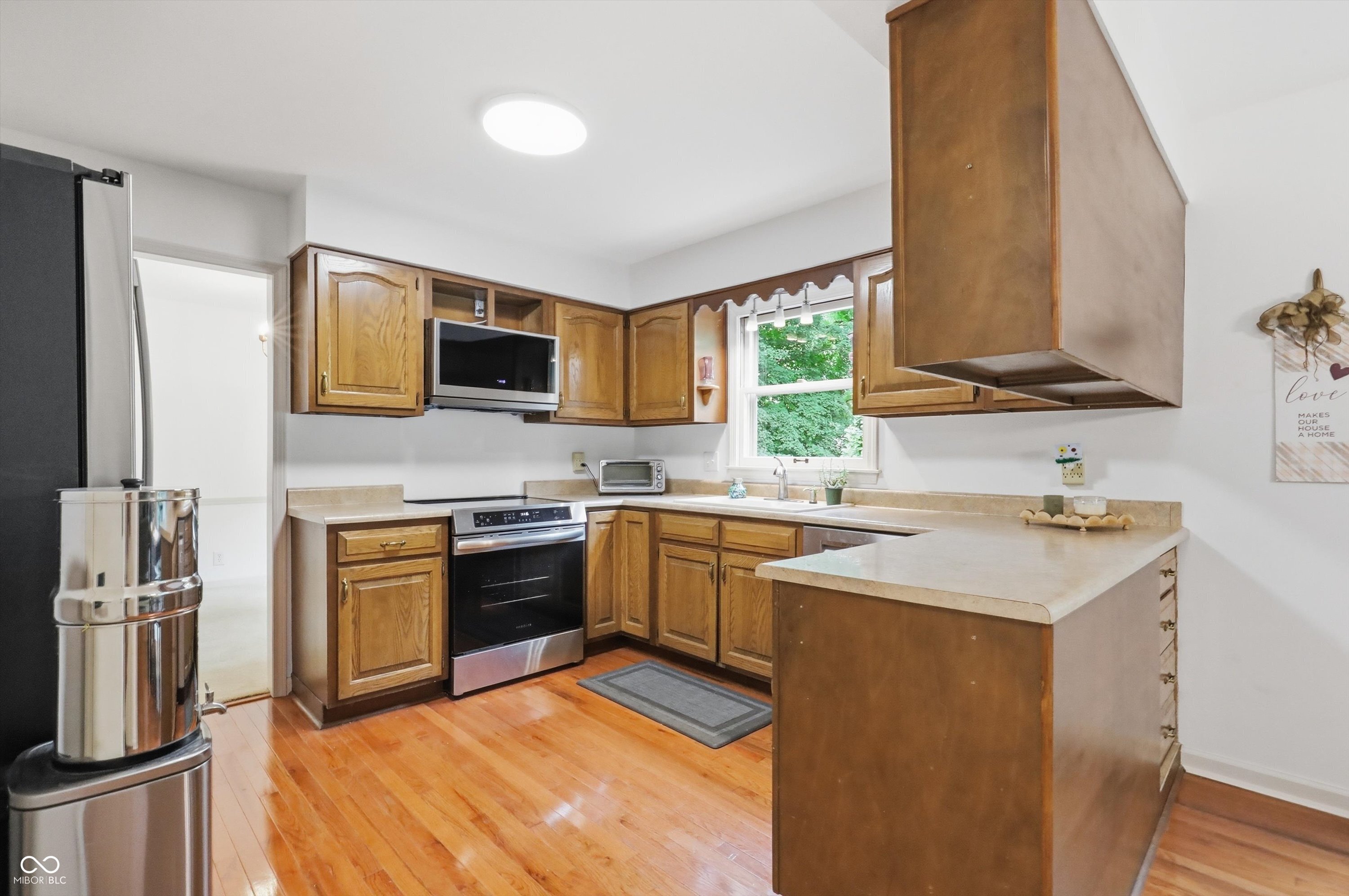 10426 Lasalle Road Carmel, IN 46033 - Photo 10 of 50