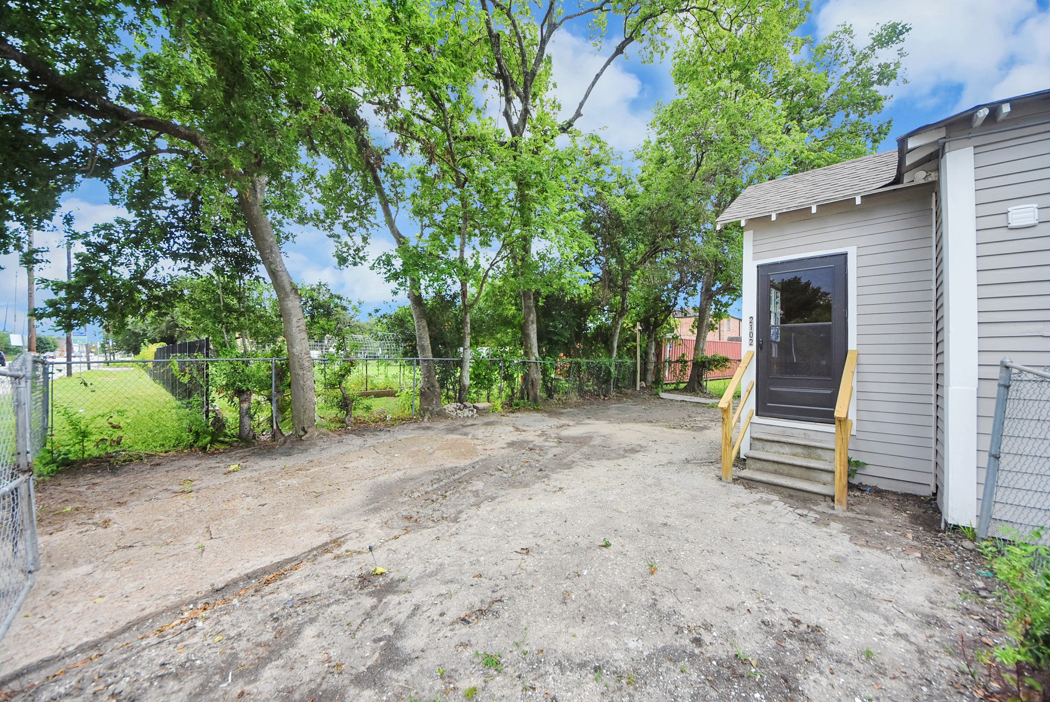 2102 Gray Street, Unit 1 Houston, TX 77003 - Photo 32 of 37